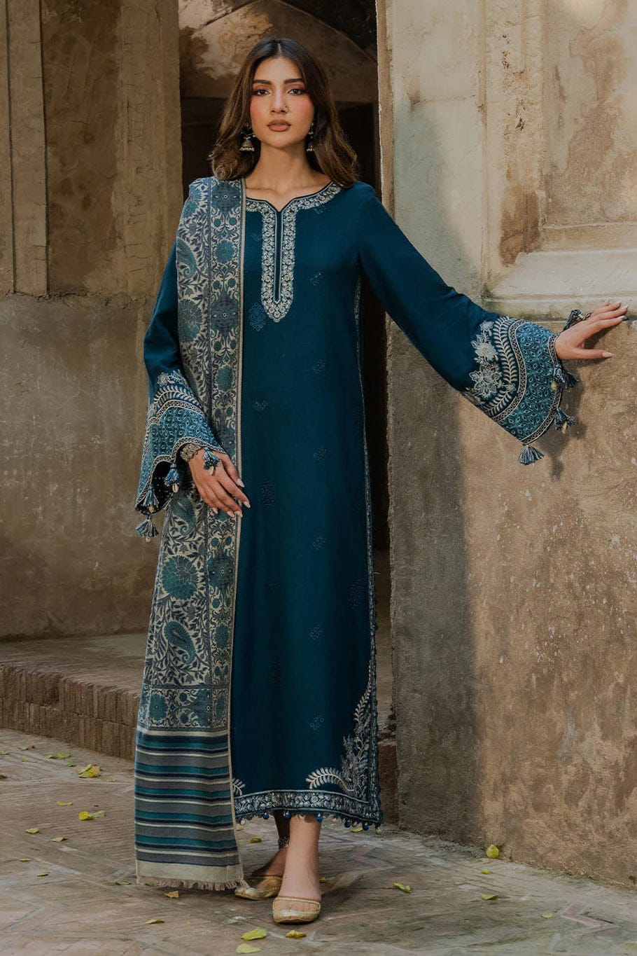 Izel Summer Lawn Collection 2026 – Premium Embroidered 3 Piece Suit