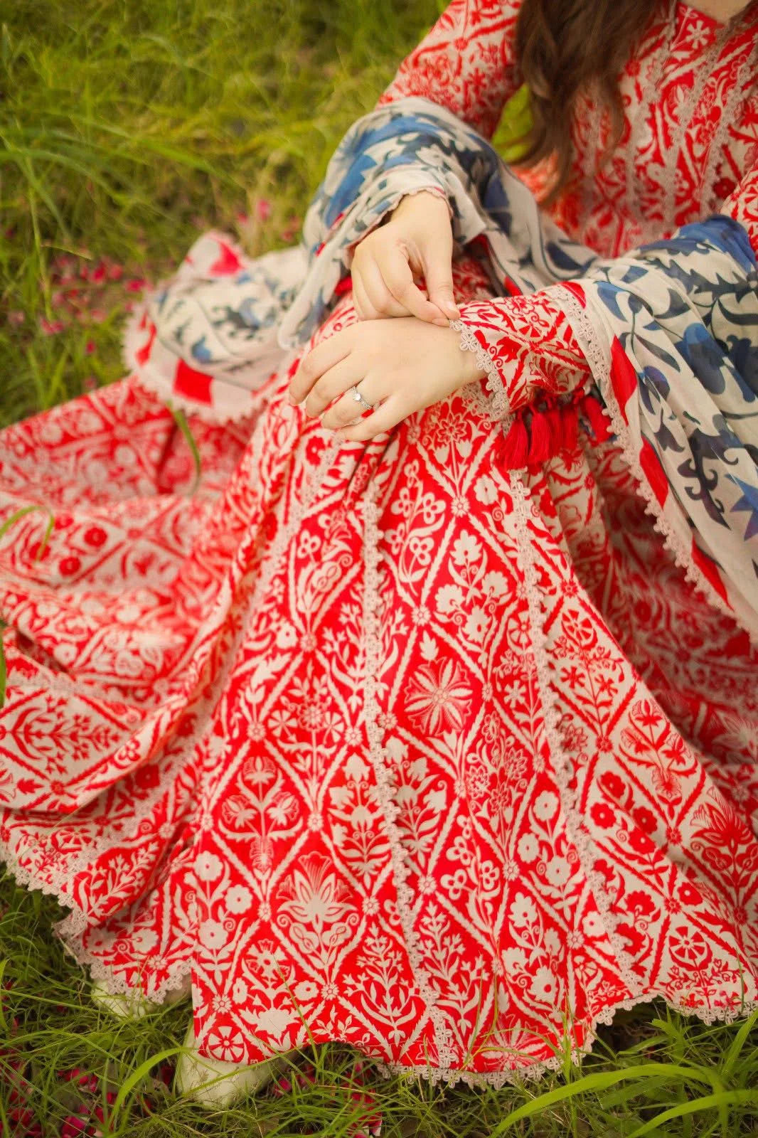 Stitched UnStitched 2PC & 3PC High Quality Premium Lawn