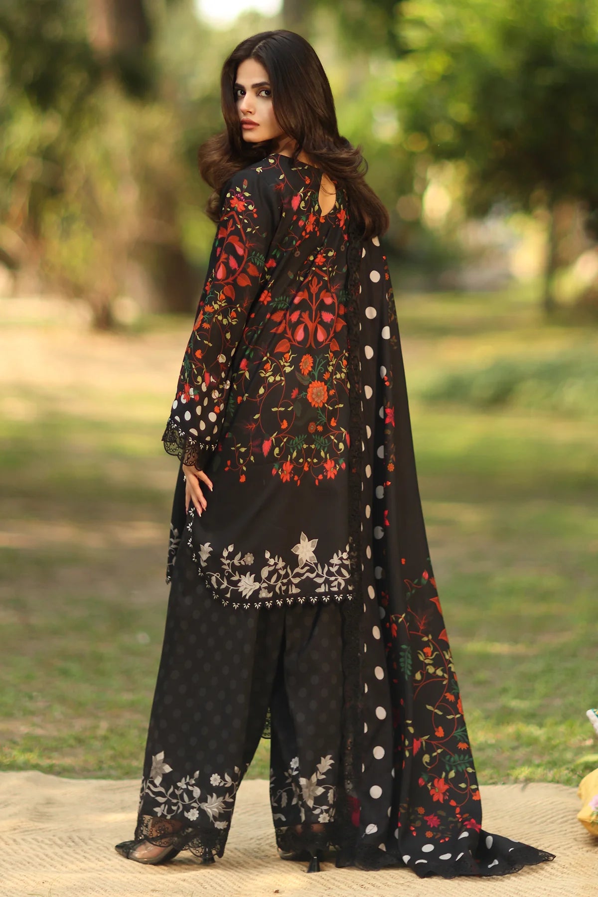 3-PC Unstitched Embroidered Linen Collection