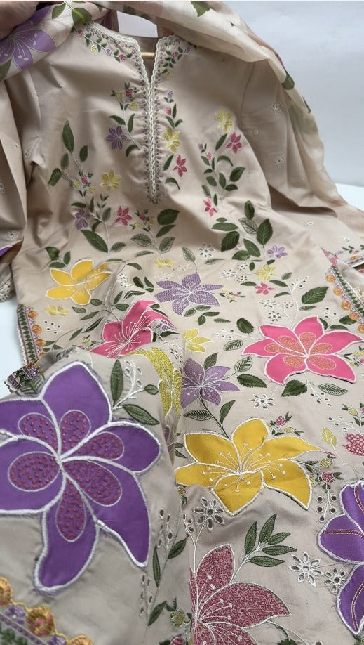 Stitched UnStitched 2PC & 3PC Premium Quality Lawn