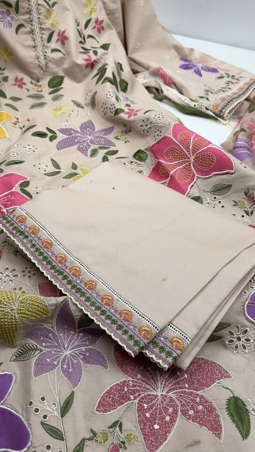 Stitched UnStitched 2PC & 3PC Premium Quality Lawn
