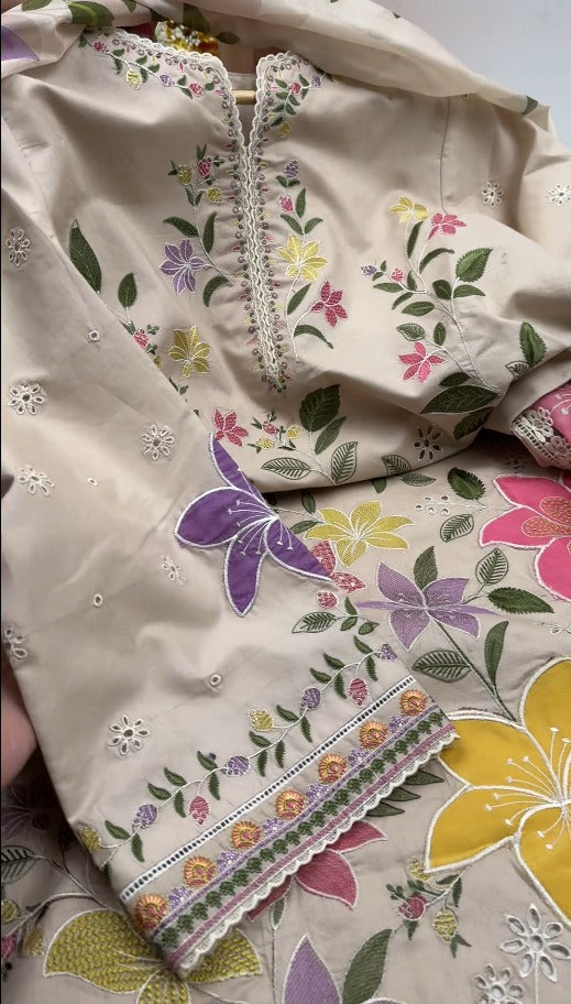 Stitched UnStitched 2PC & 3PC Premium Quality Lawn